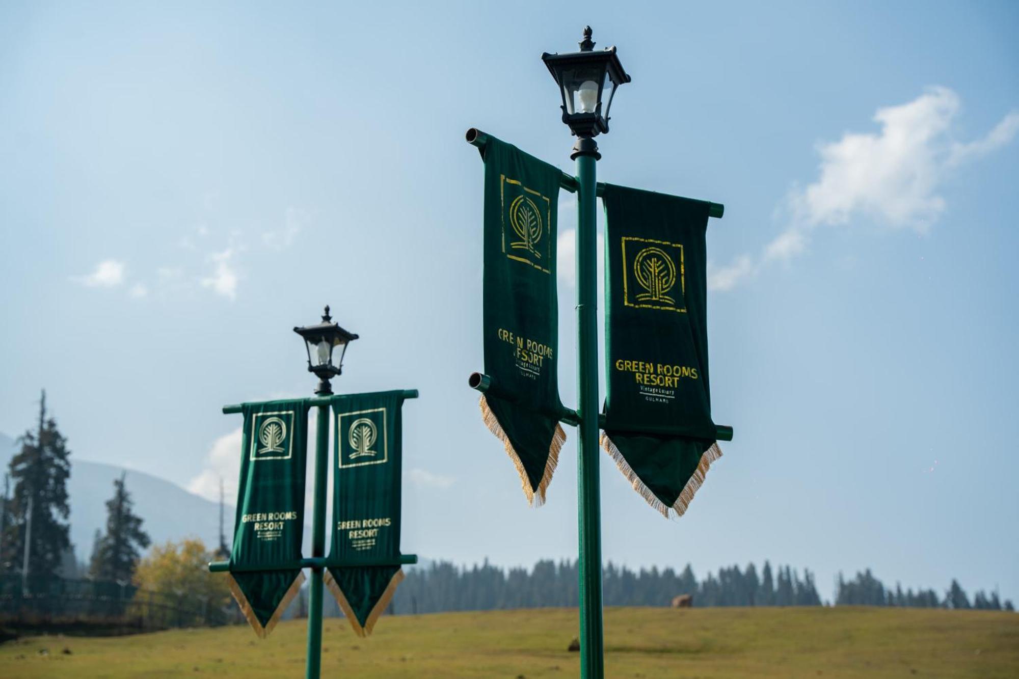 Green Rooms Resort Gulmarg Zewnętrze zdjęcie