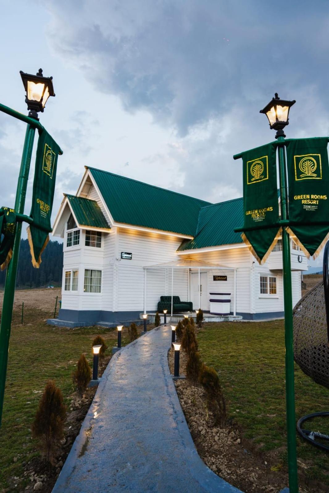Green Rooms Resort Gulmarg Zewnętrze zdjęcie